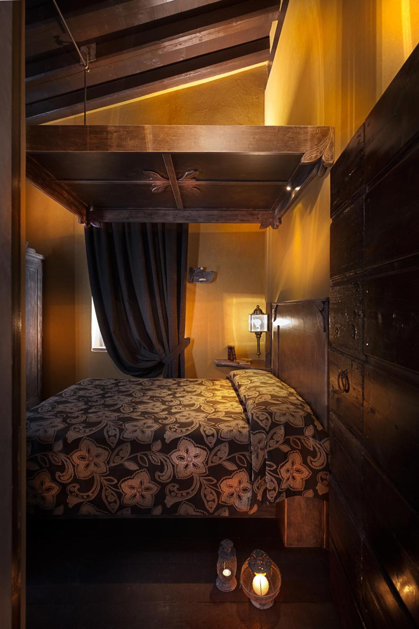 Boutique Hotel Villa Dei Campi Гавардо Экстерьер фото