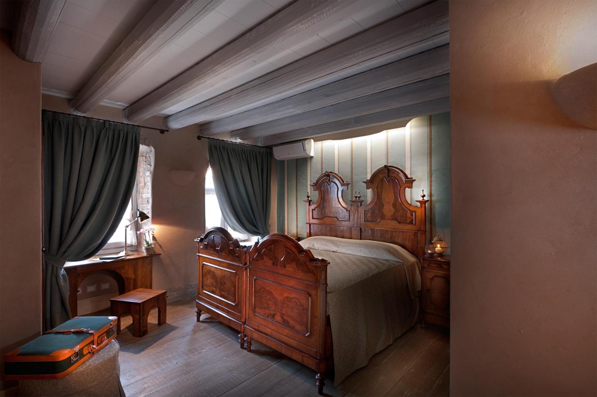 Boutique Hotel Villa Dei Campi Гавардо Экстерьер фото