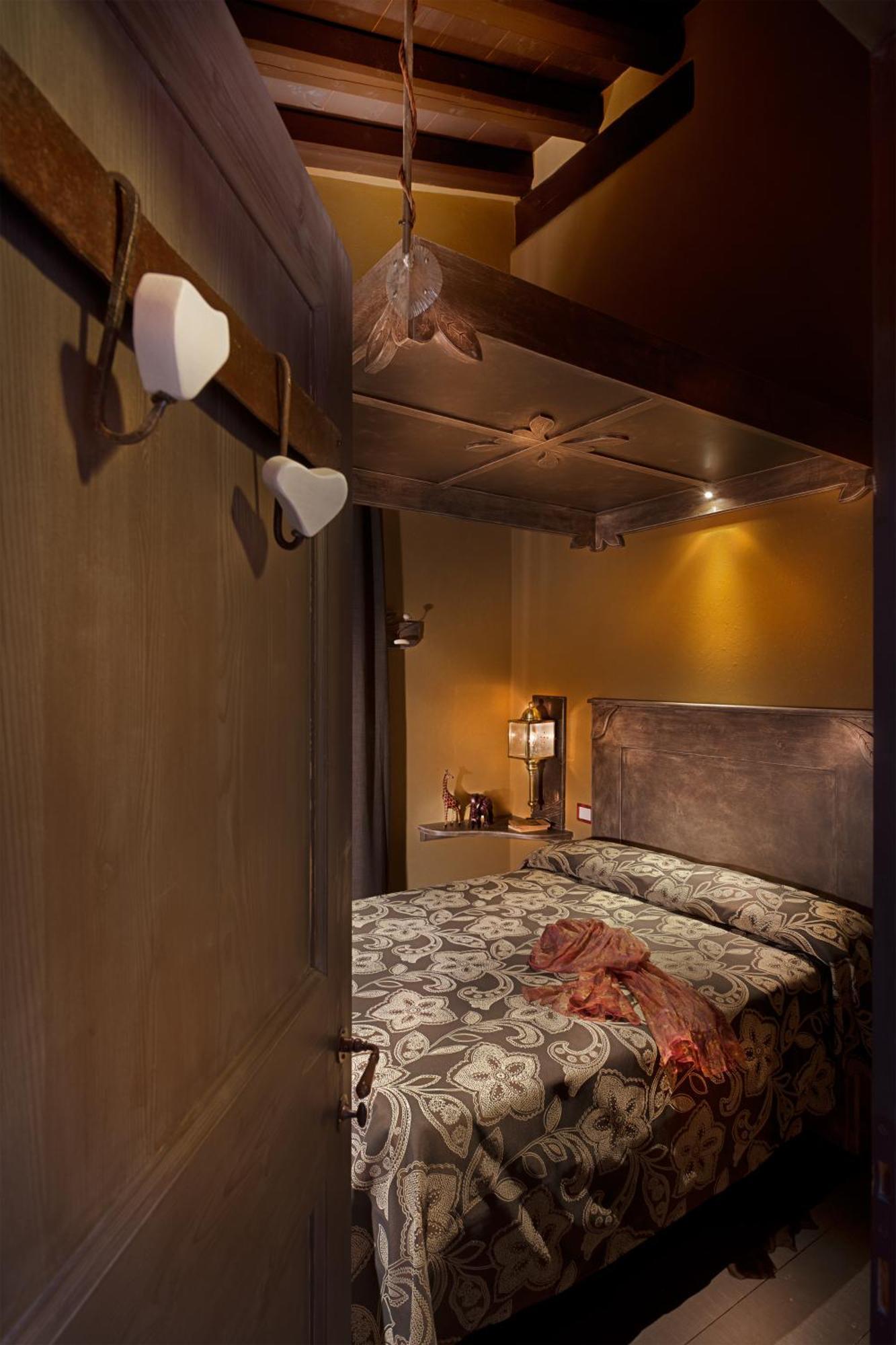 Boutique Hotel Villa Dei Campi Гавардо Экстерьер фото