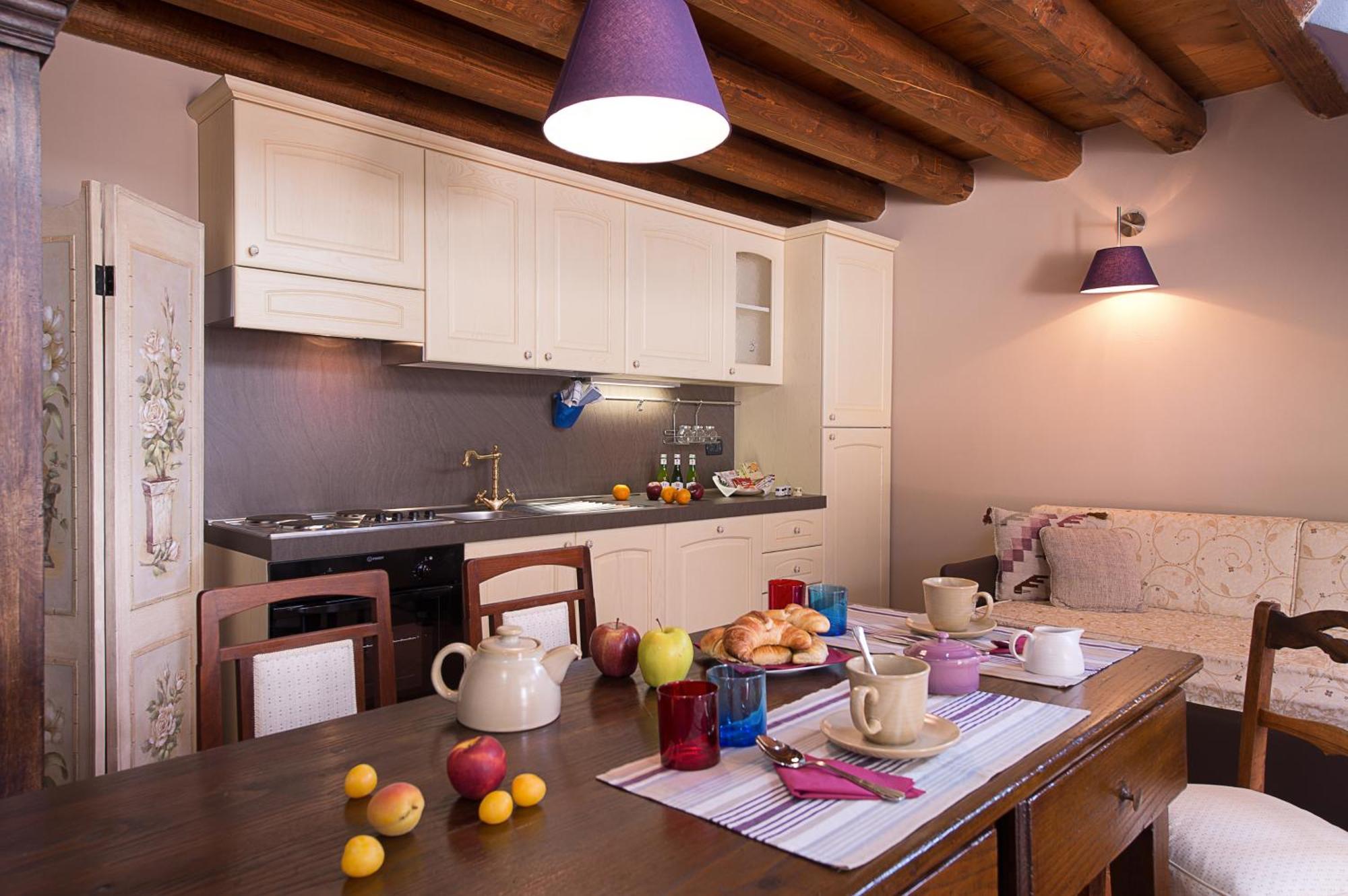 Boutique Hotel Villa Dei Campi Гавардо Экстерьер фото