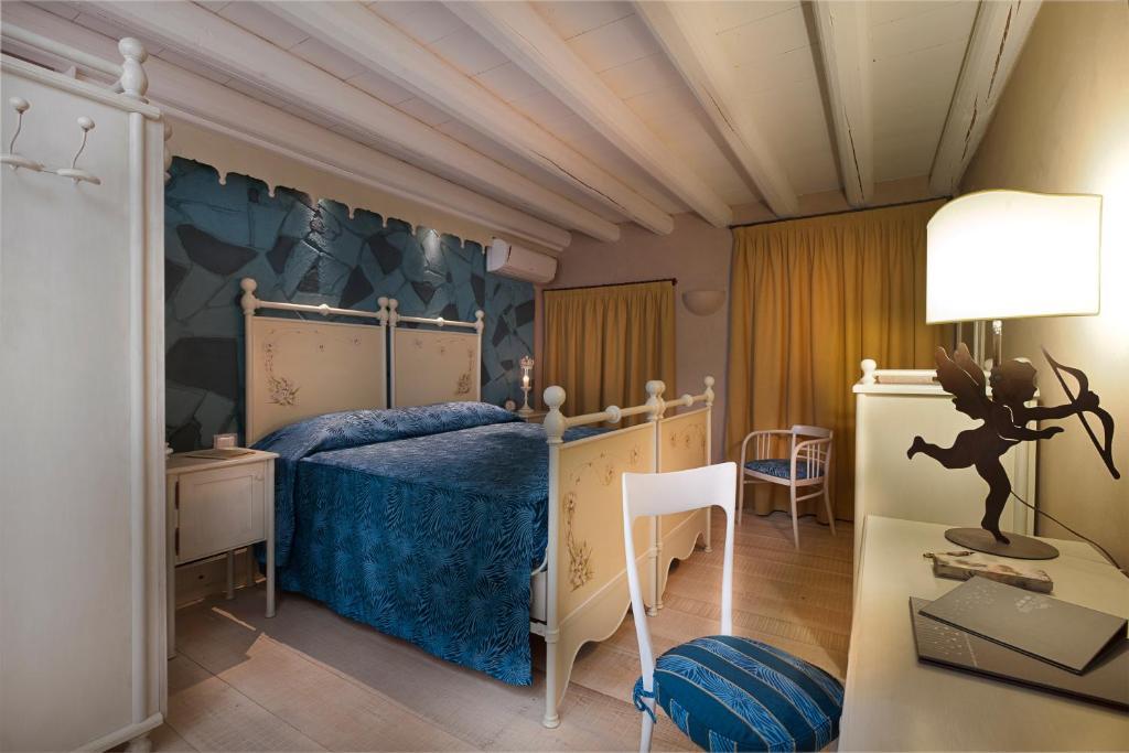 Boutique Hotel Villa Dei Campi Гавардо Номер фото