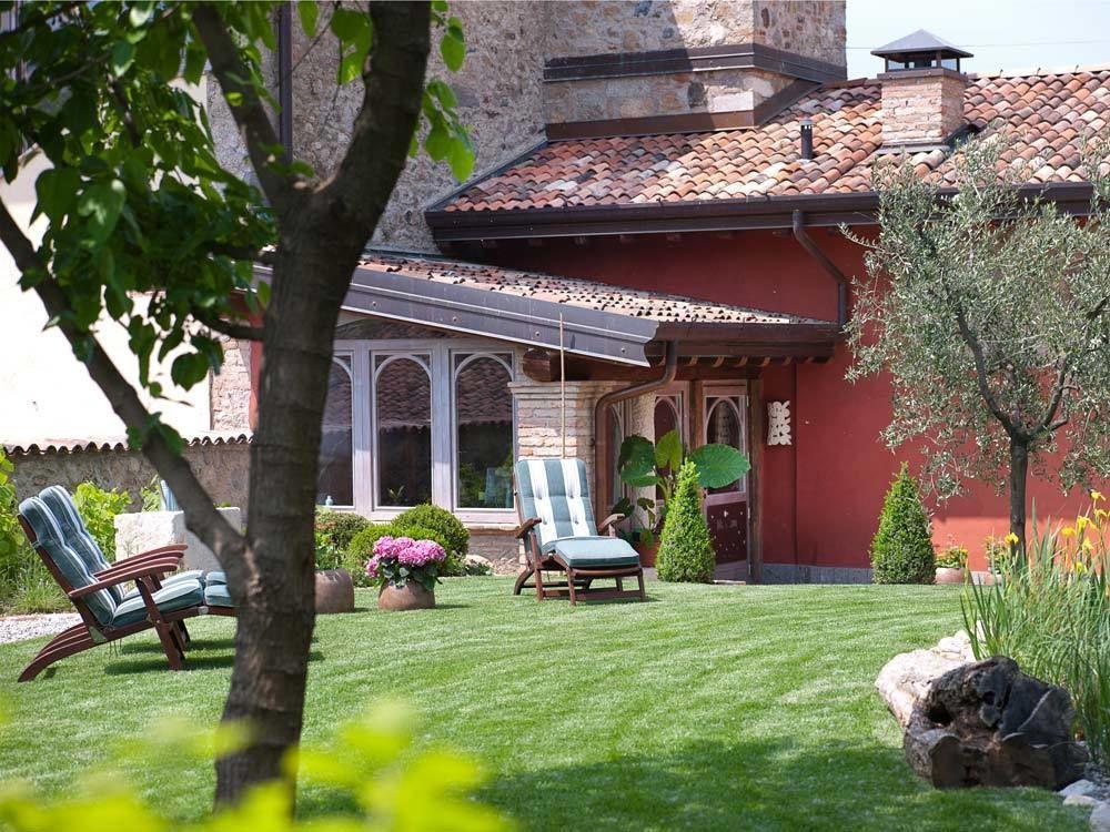 Boutique Hotel Villa Dei Campi Гавардо Экстерьер фото